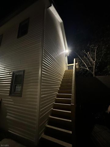 146 20Th Ave, Paterson City, NJ 07501