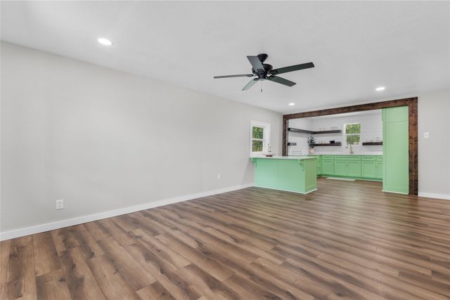 1410 Nealton Street, Bellmead, TX 76705