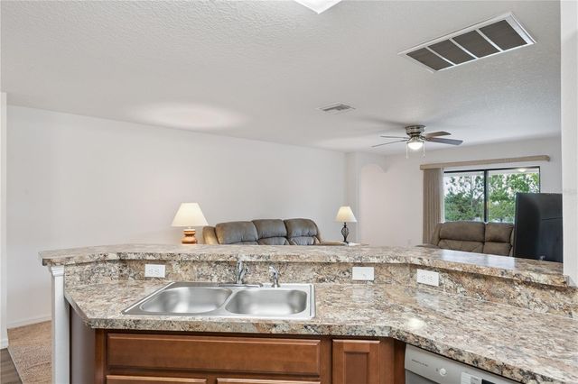 916 ASPEN VIEW CIRCLE, Groveland, FL 34736