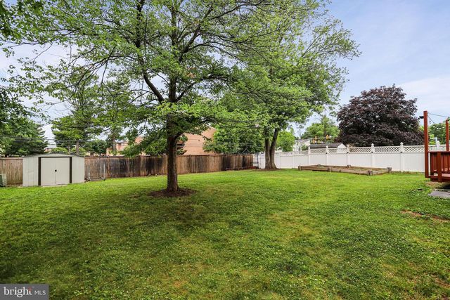 105 APPLETREE DR NE, Leesburg, VA 20176