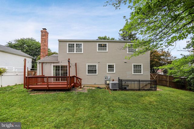 105 APPLETREE DR NE, Leesburg, VA 20176