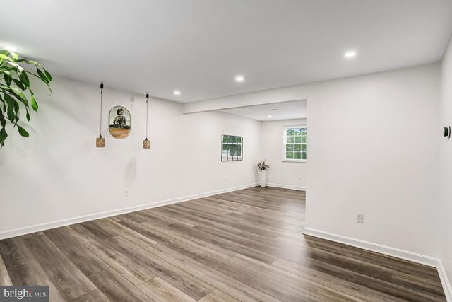 105 APPLETREE DR NE, Leesburg, VA 20176