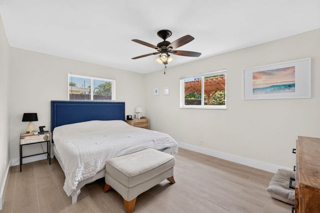 520 SE 14TH Street, Pompano Beach, FL 33060