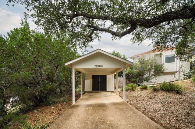 21900 Moulin DR, Spicewood, TX 78669