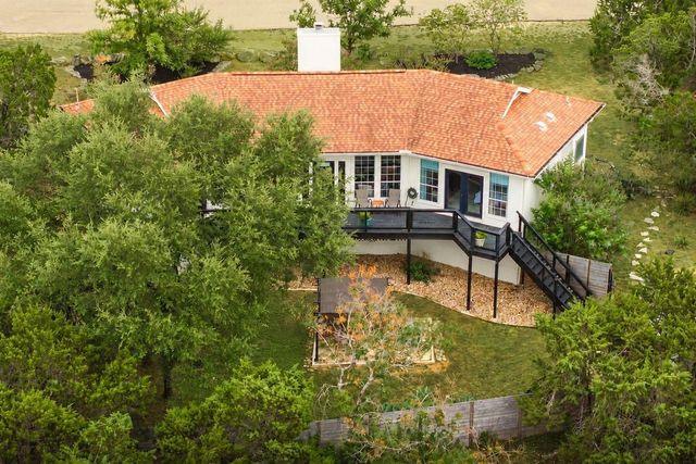 21900 Moulin DR, Spicewood, TX 78669