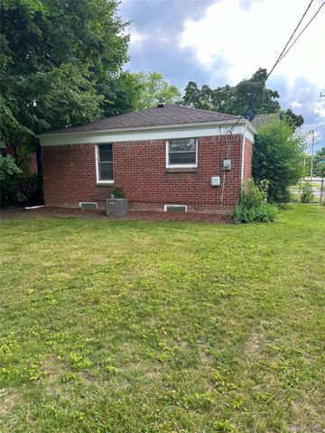 19394 Riverview Street, Detroit, MI 48219