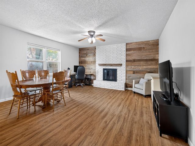 21424 E 32nd Place S, Broken Arrow, OK 74014