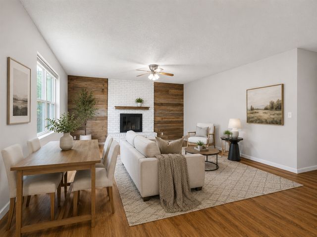 21424 E 32nd Place S, Broken Arrow, OK 74014