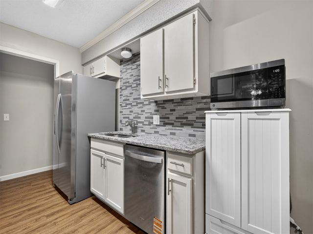 21424 E 32nd Place S, Broken Arrow, OK 74014