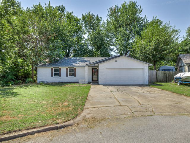 21424 E 32nd Place S, Broken Arrow, OK 74014