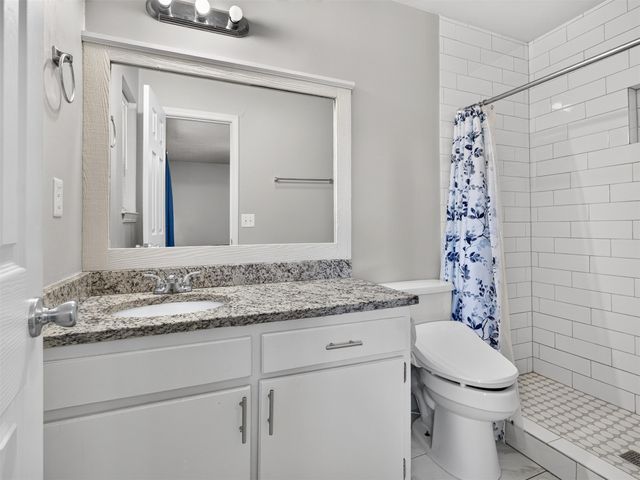 21424 E 32nd Place S, Broken Arrow, OK 74014