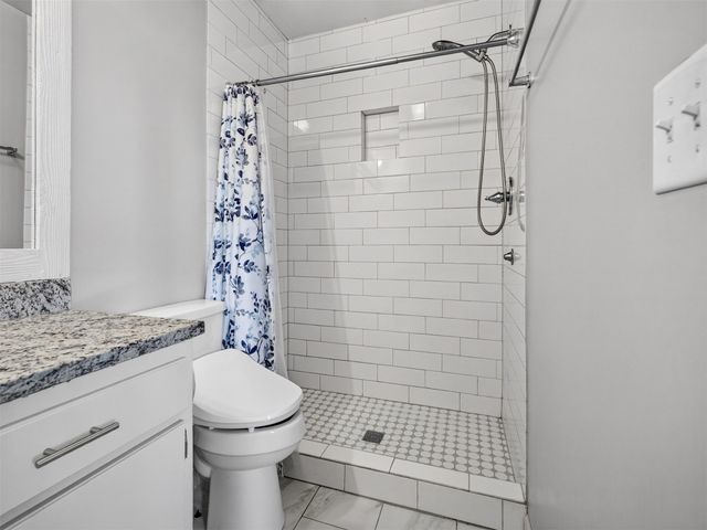 21424 E 32nd Place S, Broken Arrow, OK 74014