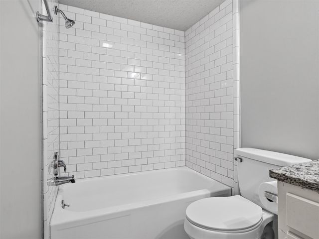 21424 E 32nd Place S, Broken Arrow, OK 74014