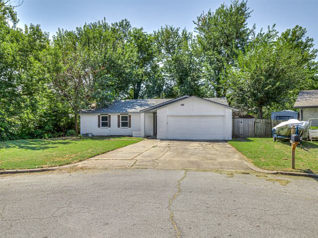 21424 E 32nd Place S, Broken Arrow, OK 74014