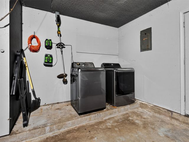 21424 E 32nd Place S, Broken Arrow, OK 74014