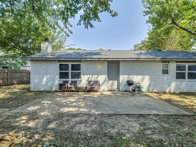 21424 E 32nd Place S, Broken Arrow, OK 74014