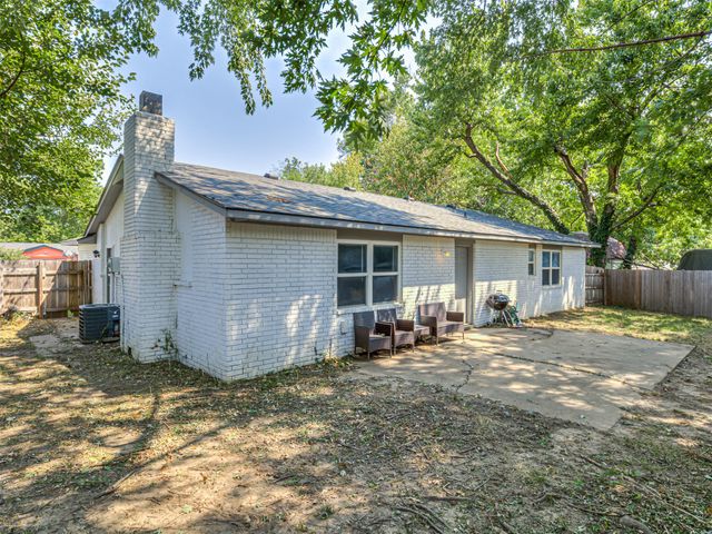 21424 E 32nd Place S, Broken Arrow, OK 74014