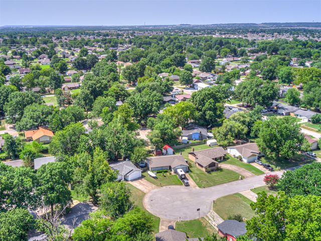 21424 E 32nd Place S, Broken Arrow, OK 74014