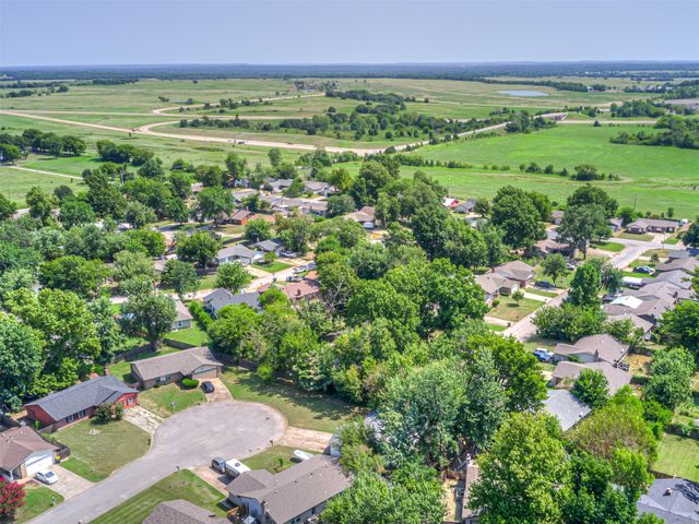 21424 E 32nd Place S, Broken Arrow, OK 74014