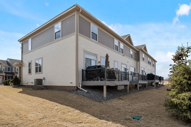 19000 72nd Place N, Maple Grove, MN 55311