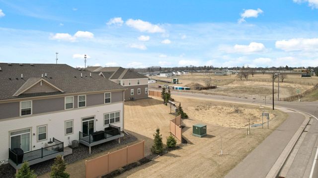 19000 72nd Place N, Maple Grove, MN 55311