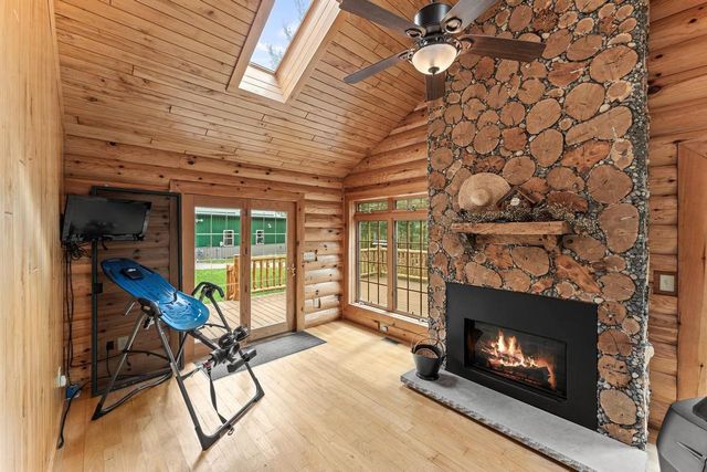 S2025 Park Lane, Reedsburg, WI 53959