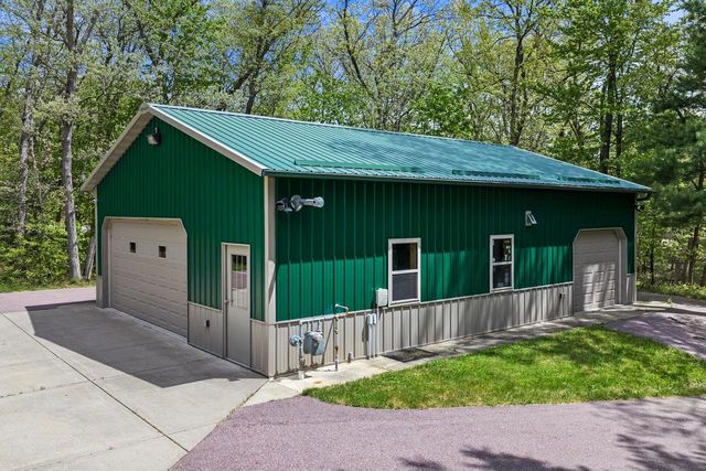 S2025 Park Lane, Reedsburg, WI 53959