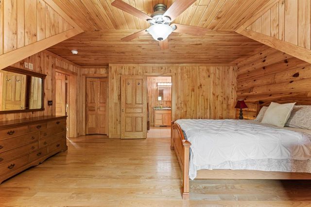 S2025 Park Lane, Reedsburg, WI 53959
