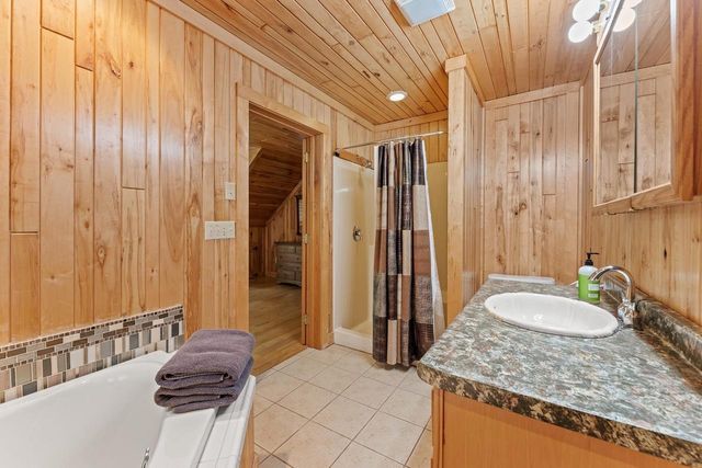 S2025 Park Lane, Reedsburg, WI 53959