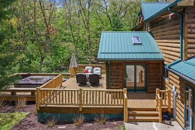 S2025 Park Lane, Reedsburg, WI 53959