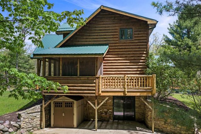 S2025 Park Lane, Reedsburg, WI 53959