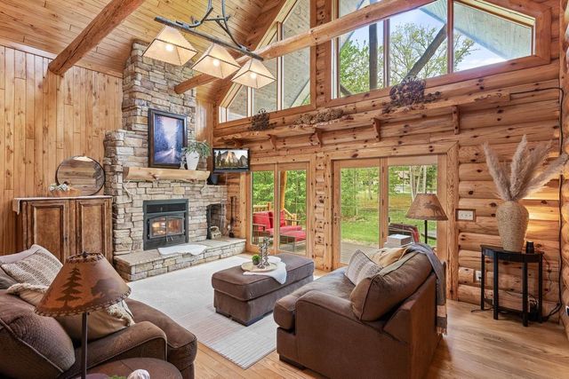 S2025 Park Lane, Reedsburg, WI 53959