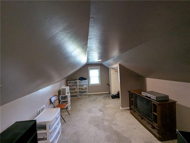 9719 W 53rd Street, Shawnee, KS 66203