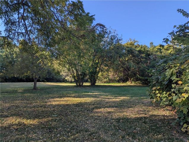 9719 W 53rd Street, Shawnee, KS 66203