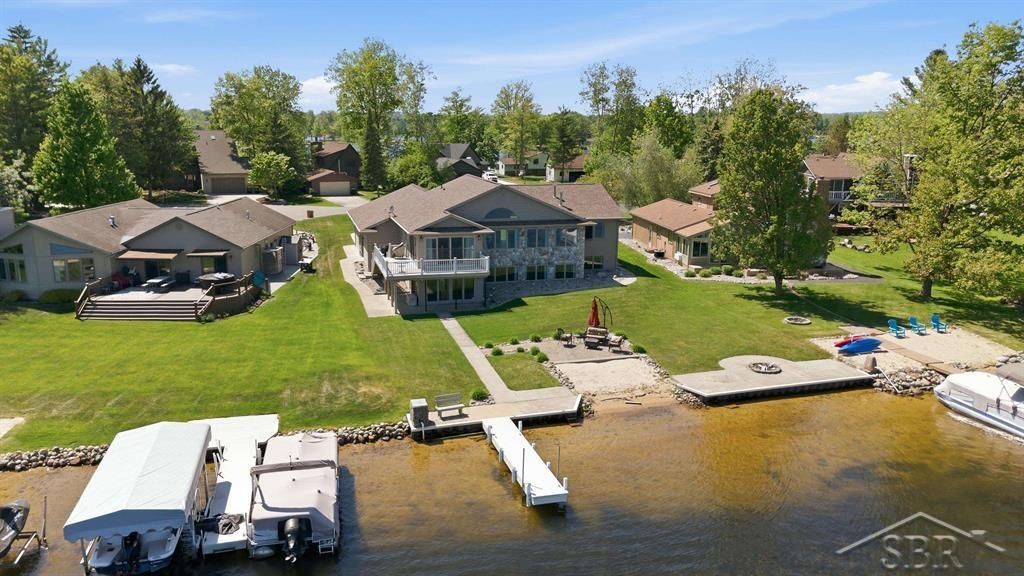 4984 Dunbar Court, Butman Twp, MI 48624