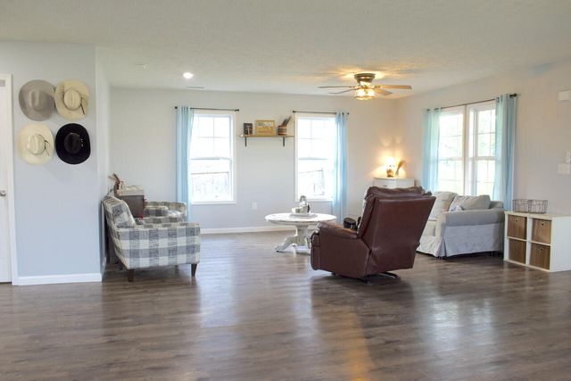 113 Outlook Drive, Owingsville, KY 40360