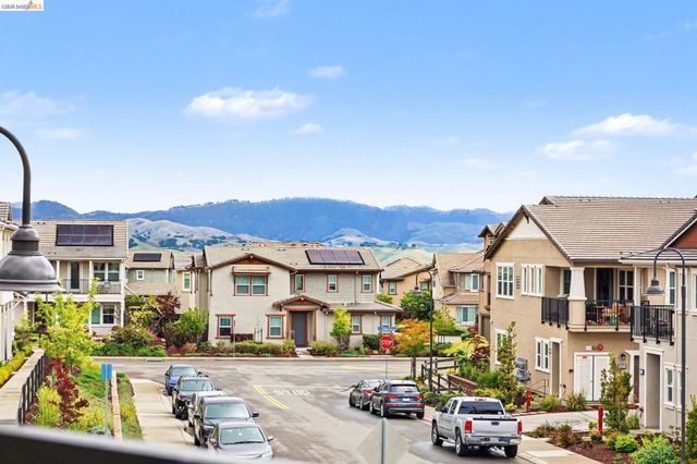 18210 Argento Loop, San Ramon, CA 94583
