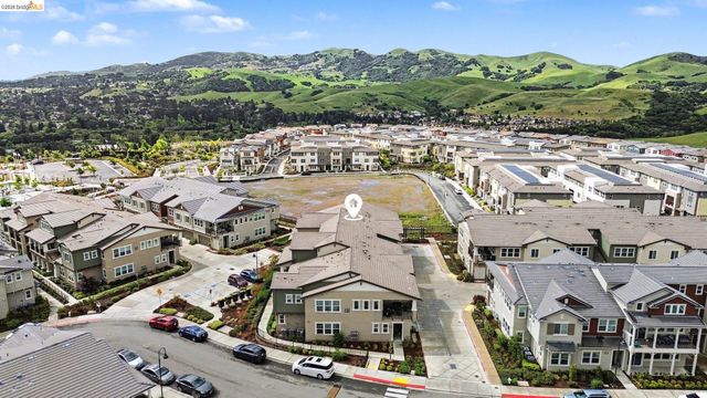 18210 Argento Loop, San Ramon, CA 94583
