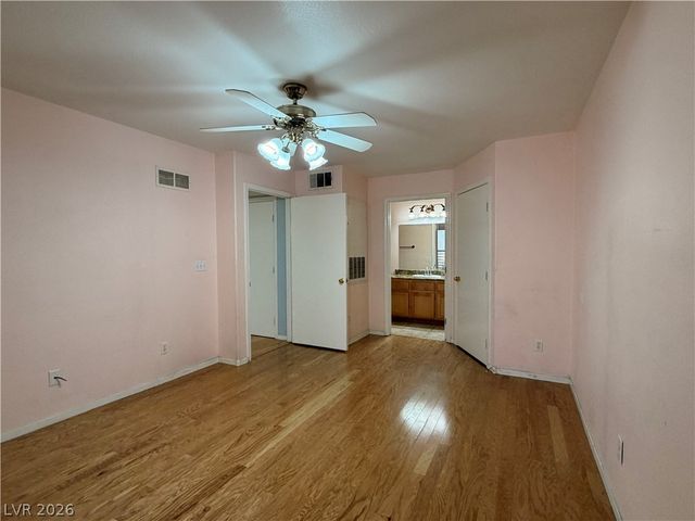 4555 East Sahara Avenue 177, Las Vegas, NV 89104