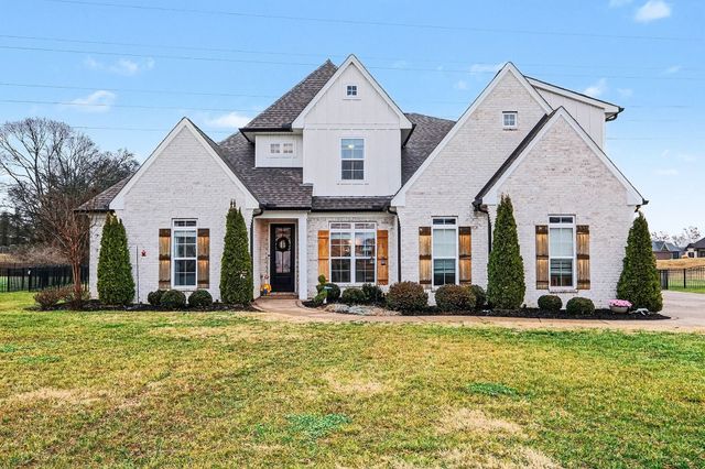 989 Westbrook Dr, Gallatin, TN 37066