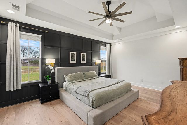 989 Westbrook Dr, Gallatin, TN 37066