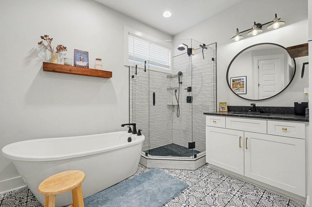 989 Westbrook Dr, Gallatin, TN 37066