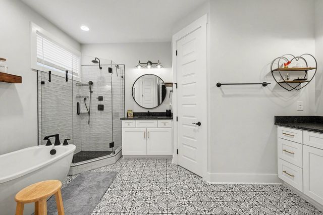 989 Westbrook Dr, Gallatin, TN 37066