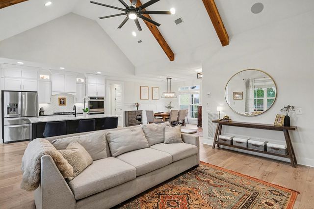 989 Westbrook Dr, Gallatin, TN 37066