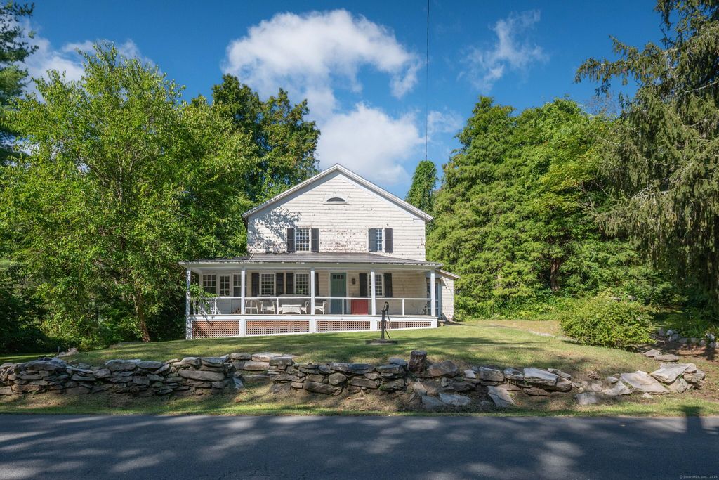 74 Wolfpits Road, Bethel, CT 06801