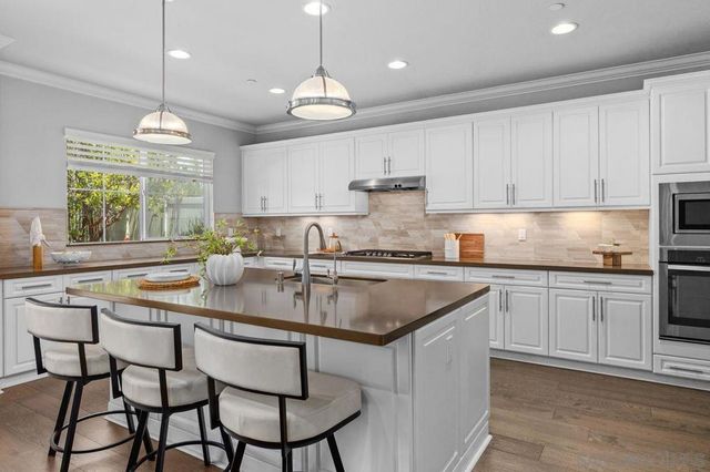 12708 Cloudbreak Ave, San Diego, CA 92129