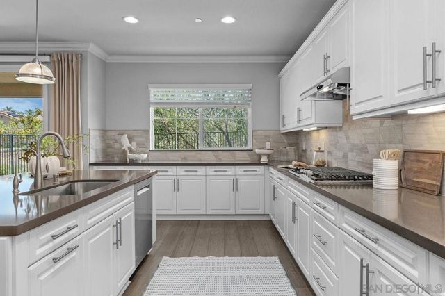 12708 Cloudbreak Ave, San Diego, CA 92129