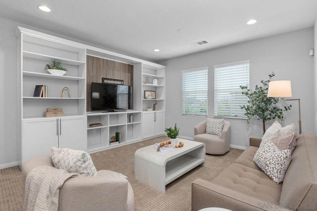 12708 Cloudbreak Ave, San Diego, CA 92129
