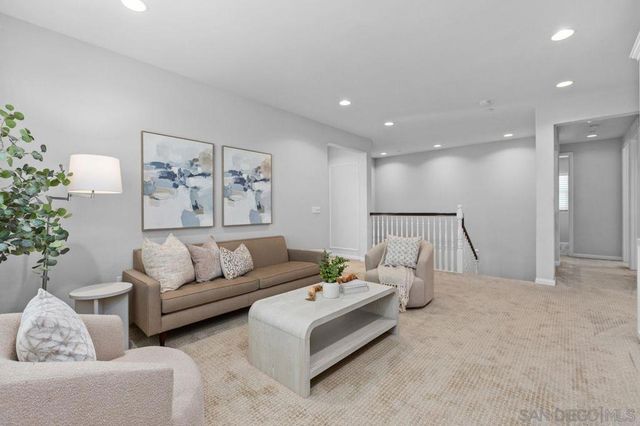 12708 Cloudbreak Ave, San Diego, CA 92129