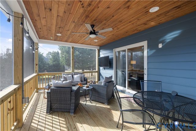 2317 Wheatlands Dr, Manakin Sabot, VA 23103